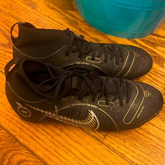 Nike Cleats! - Picture 1 of 2